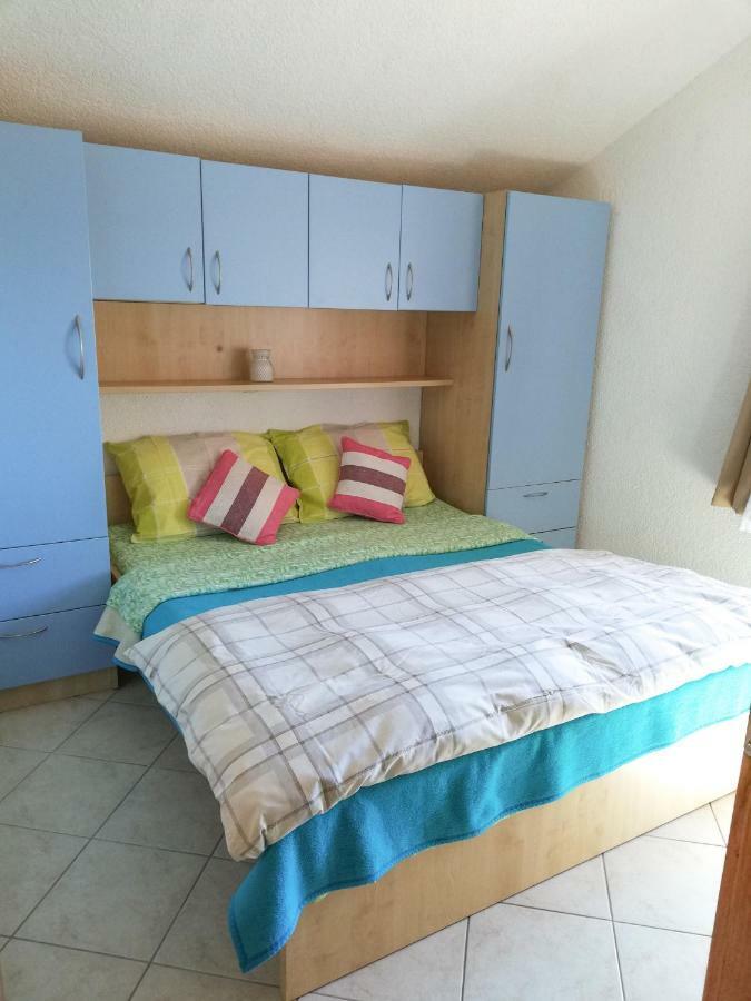 Apartments Branko Starigrad Paklenica Exteriör bild